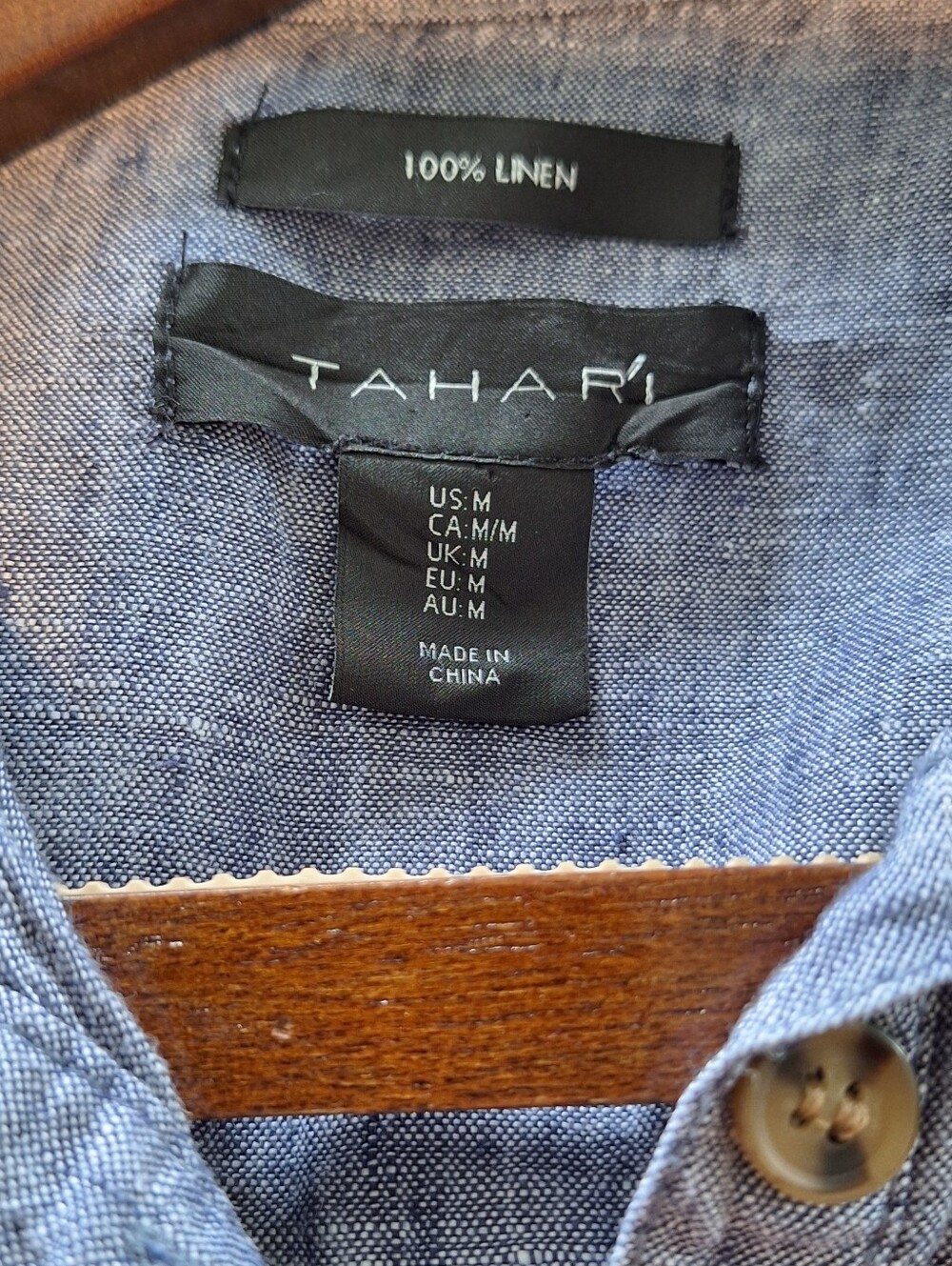 Tahari 100% Linen Shirt Dress – Size Medium – Blue Chambray - Picture 3 of 3